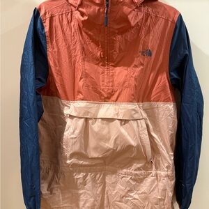 The North Face Coral Lightweight Pullover Windbreaker